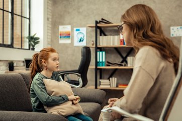 Как понять, когда вашему ребенку нужна помощь психолога: ключевые моменты для родителей